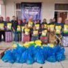 Bagikan Ratusan Paket Sembako, Wujud Keberpihakan NasDem Mabar untuk Masyarakat