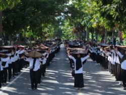 1.507 Peserta Ikuti Aksi Kolosal Bentang Kain Songke Manggarai di Labuan Bajo